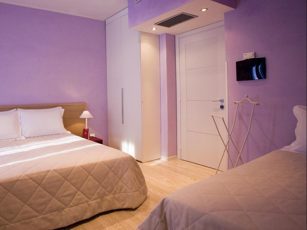 Pascucci Al Porticciolo Hotel Фьюмичино Экстерьер фото